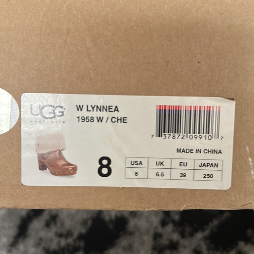 Authentic Light Brown Uggs - image 7